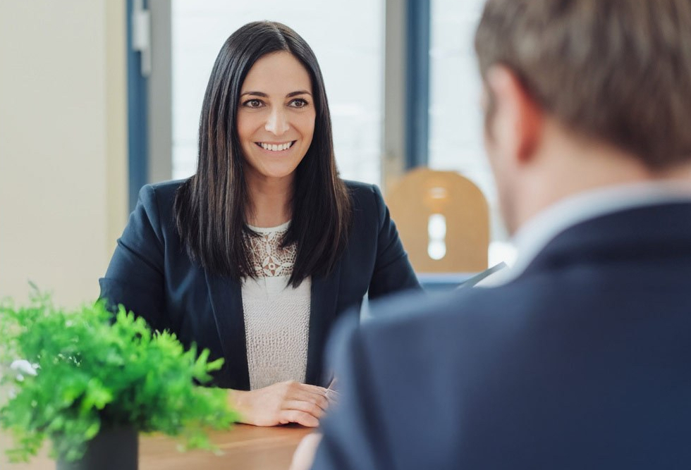 Arbeiten beim Hersteller für Polyurethan Produkte - POLYTEC INDUSTRIAL